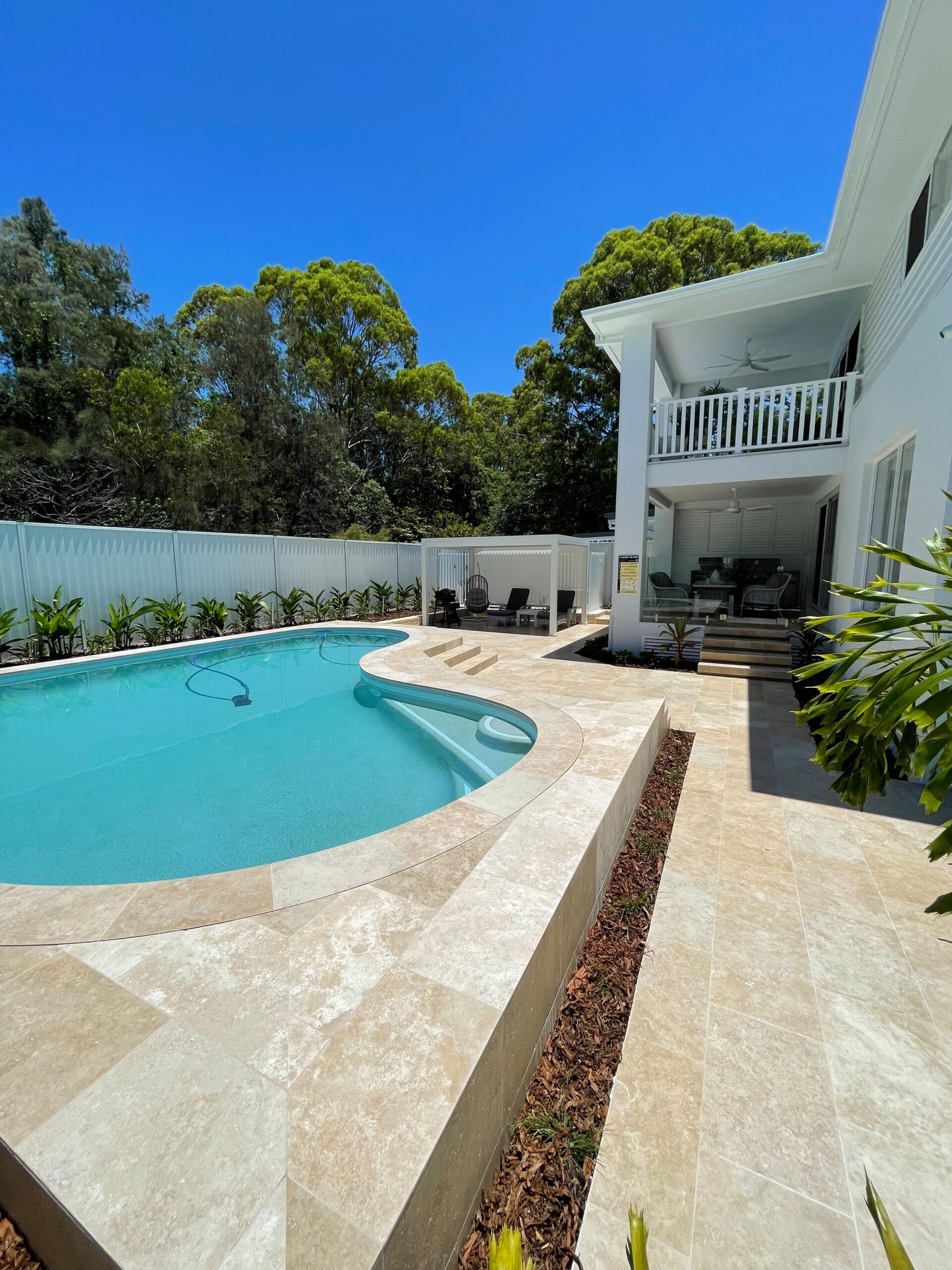 Pool Surrounds & Paving